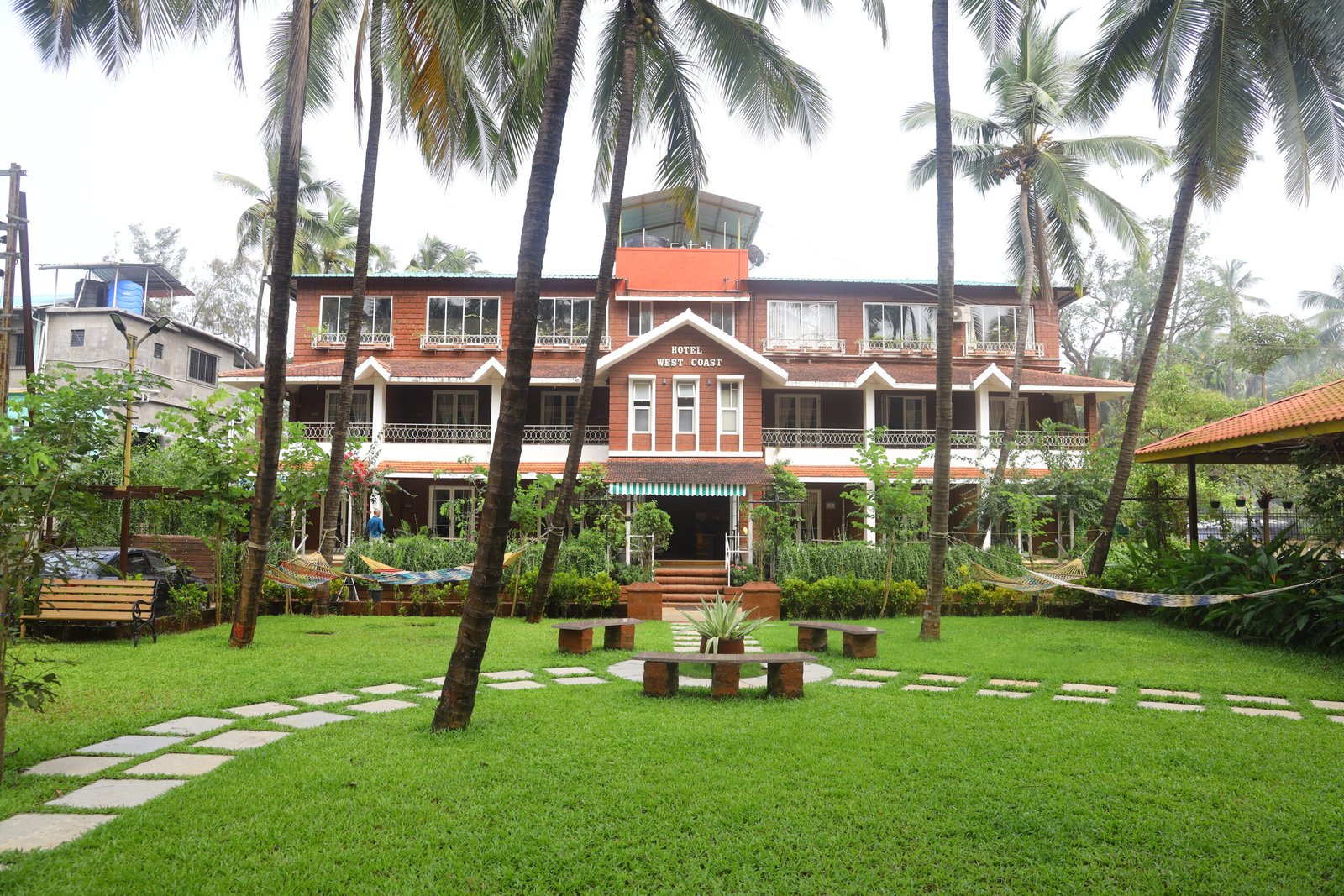 Hotel West Coast, Nagaon Alibaug