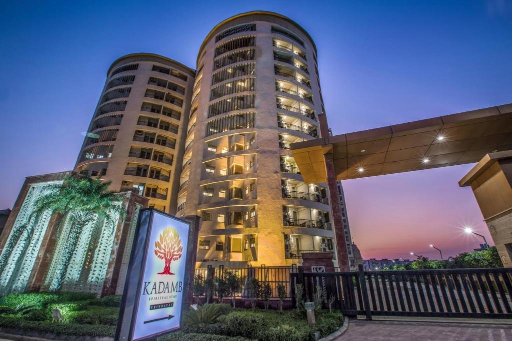 Kadamb Resort Spiritual Stay